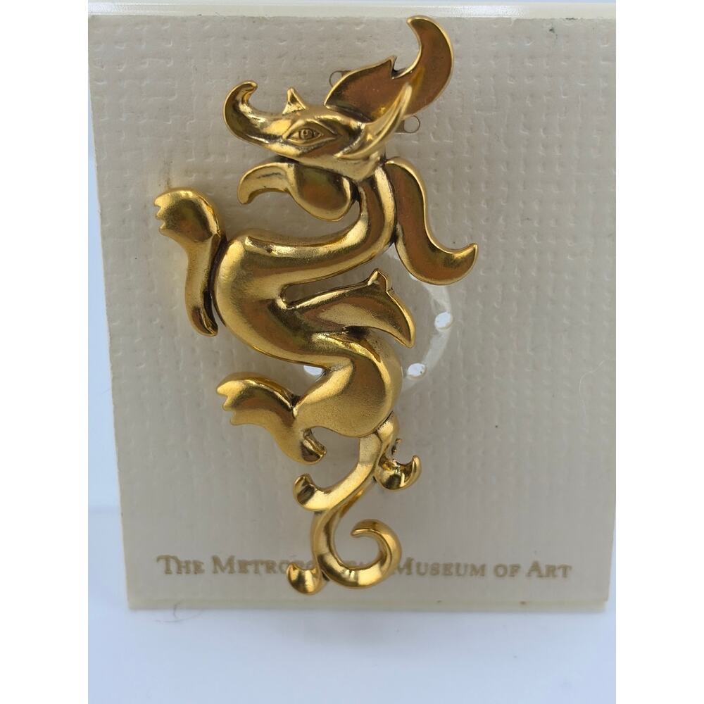 Vintage MMA Gold Tone Dragon Brooch Pendant Metropolitan Museum of Art